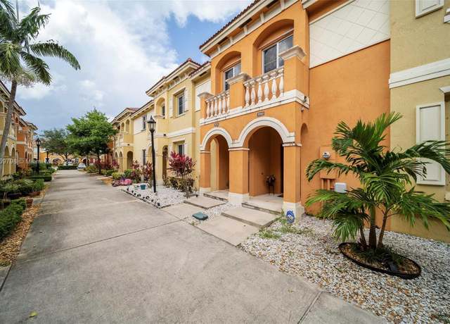 Property at 8938 SW 18th St #8938, Miramar, FL 33025, 3 beds, 2.5 baths