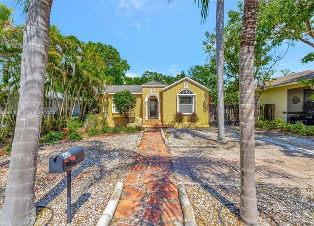 Property at 230 SW 4th St, Dania Beach, FL 33004, 2 beds, 1 bath