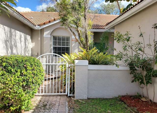 Property at 2590 E Aragon Blvd #2, Sunrise, FL 33313, 2 beds, 2 baths