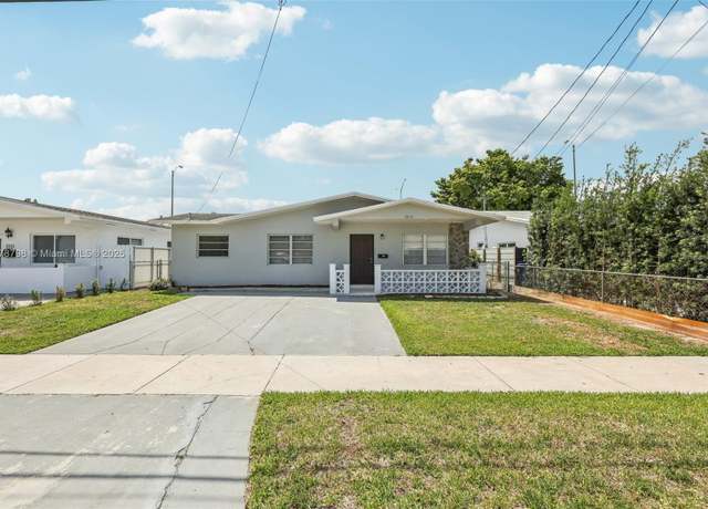 Property at 2650 SW 76th Ave, Miami, FL 33155, 3 beds, 2 baths