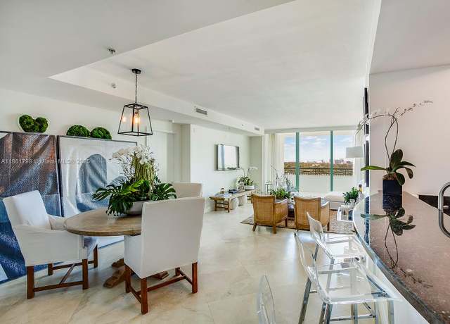 Property at 3400 SW 27th Ave #1005, Miami, FL 33133, 2 beds, 2.5 baths