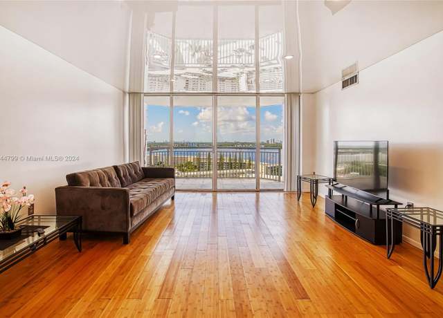 Property at 18021 Biscayne Blvd #1604, Aventura, FL 33160, 2 beds, 2 baths