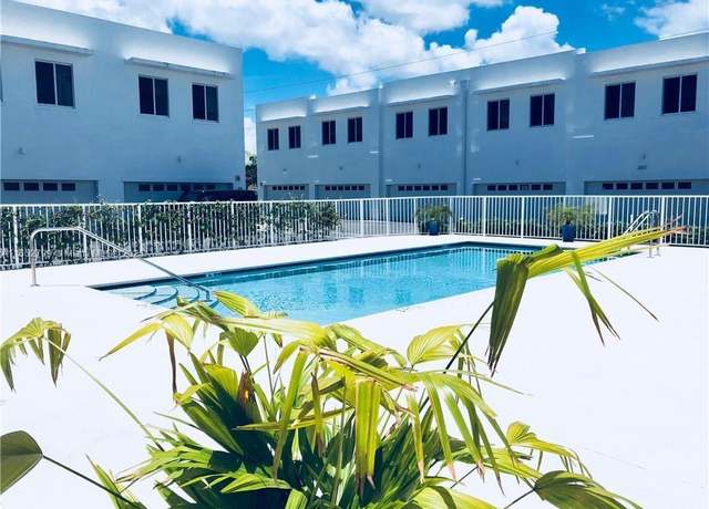 Property at 2651 NE 212th Ter #400, Miami, FL 33180, 2 beds, 2 baths
