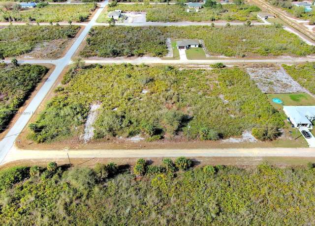 Property at 2910 71st St W, Lehigh Acres, FL 33971