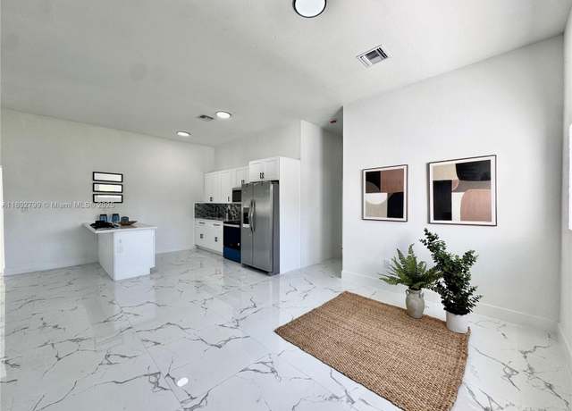Property at 25 NW 193rd St, Miami Gardens, FL 33169, 4 beds, 3 baths