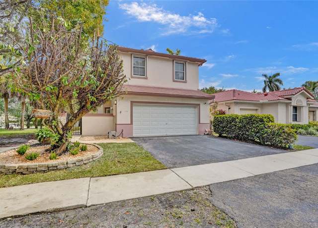 Property at 218 NW 75th Ter, Plantation, FL 33317, 4 beds, 2.5 baths