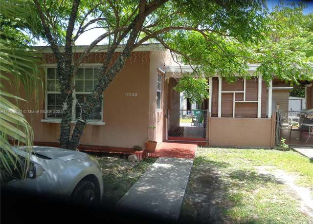 Property at 10020 Dominican Dr, Cutler Bay, FL 33189, 2 beds, 2 baths