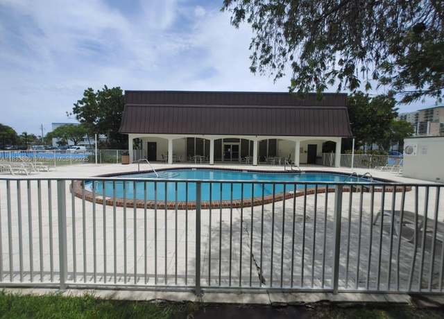 Property at 500 NE 2nd St #110, Dania Beach, FL 33004, 1 bed, 1 bath