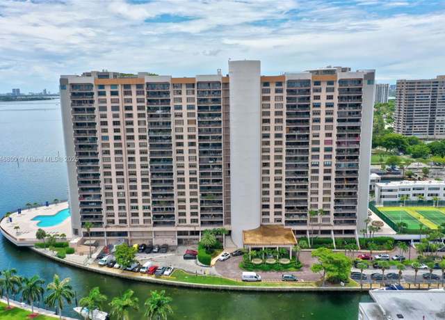 Property at 1800 NE 114th St #2310, Miami, FL 33181, 2 beds, 3 baths