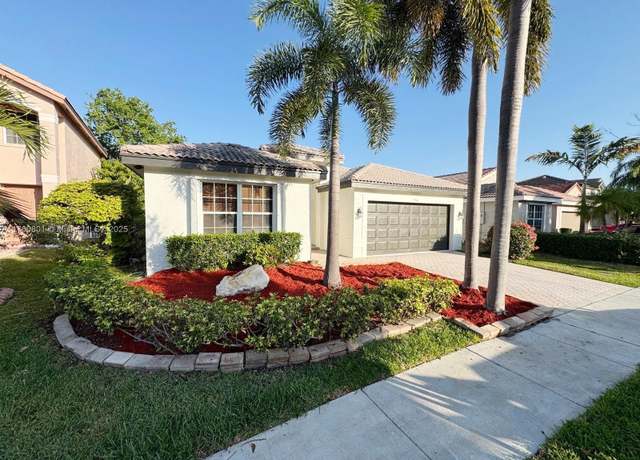 Property at 17564 SW 29th Ln, Miramar, FL 33029, 3 beds, 2 baths
