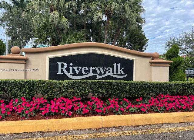 Property at 185 Riverwalk Cir, Sunrise, FL 33326, 3 beds, 2.5 baths