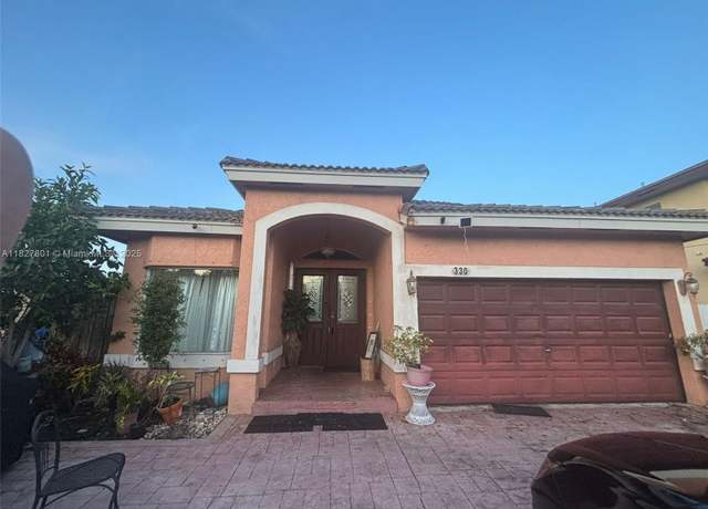 Property at 330 N Deerfield Ave, Deerfield Beach, FL 33441, 5 beds, 4 baths
