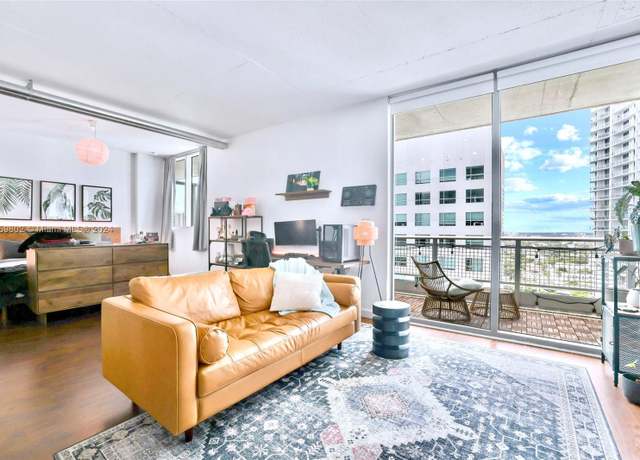 Property at 690 SW 1st Ct #2730, Miami, FL 33130, 1 bath
