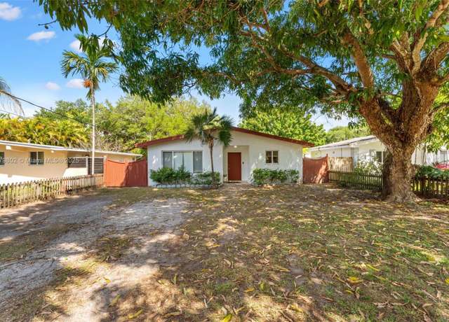 Property at 7265 SW 167th St, Palmetto Bay, FL 33157, 3 beds, 1 bath