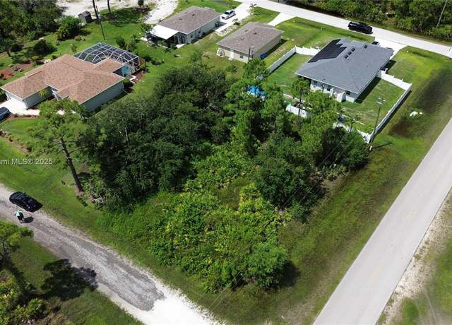 Property at 12350 Orantes Dr, Other City - In The State Of Florida, FL 33955