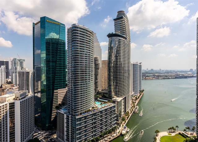 Property at 77 SE 5th St #2701, Miami, FL 33131, 2 beds, 2 baths
