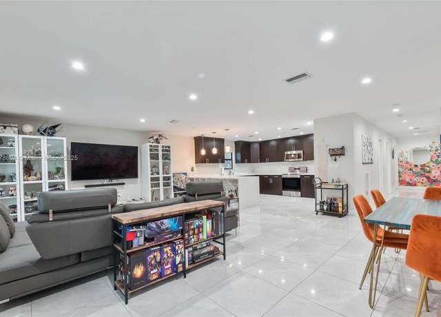 Property at 5630 Atlanta St, Hollywood, FL 33021, 3 beds, 2 baths