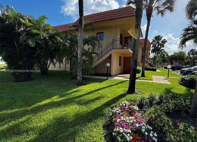 Property at 150 Lakeview Dr #201, Weston, FL 33326, 2 beds, 2 baths