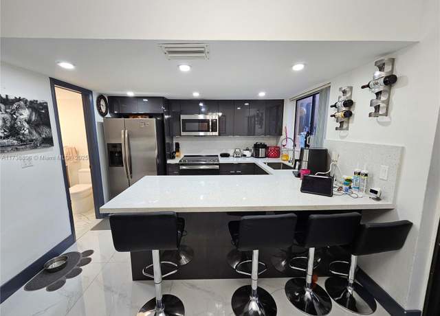 Property at 8430 NW 8th St Unit A7, Miami, FL 33126, 2 beds, 2.5 baths