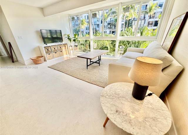 Property at 555 Crandon Blvd #32, Key Biscayne, FL 33149, 3 beds, 2 baths