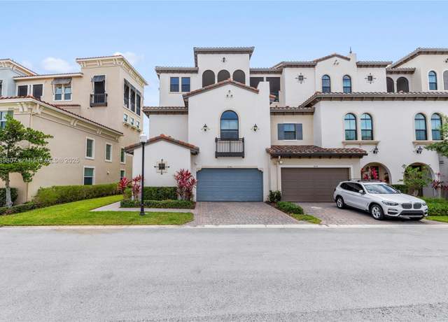 Property at 3146 NW 124th Way, Sunrise, FL 33323, 5 beds, 4.5 baths