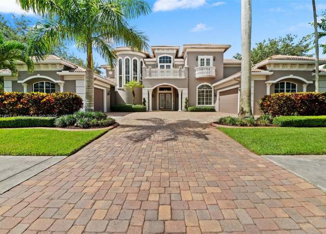 Property at 12608 S Stonebrook Cir, Davie, FL 33330, 6 beds, 7 baths