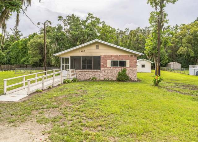 Property at 160 Southwest 9th Ave, FL 32054, 4 beds, 2 baths