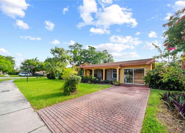 Property at 3820 SW 122nd Ave, Miami, FL 33175, 3 beds, 2 baths