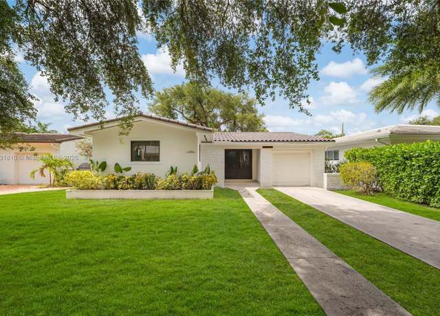 Property at 432 Sevilla Ave, Coral Gables, FL 33134, 3 beds, 2 baths
