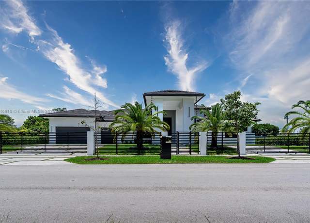 Property at 2610 SW 130th Ave, Miami, FL 33175, 5 beds, 5.5 baths