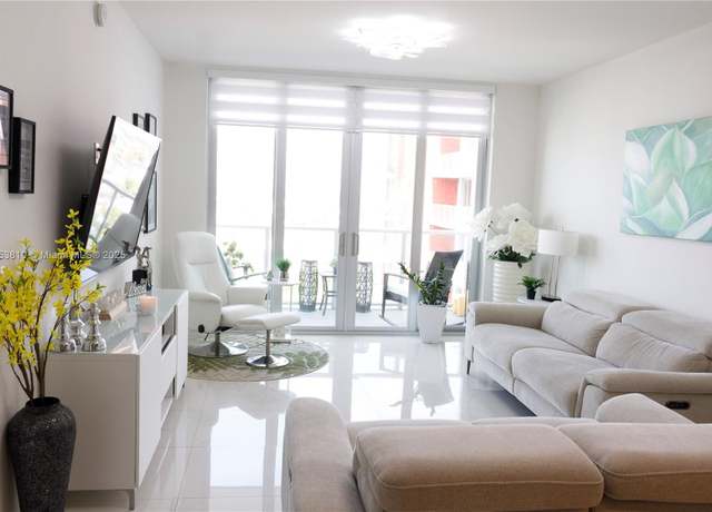Property at 7825 NW 107th Ave #717, Doral, FL 33178, 1 bed, 2 baths