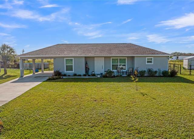 Property at 1263 Norge Ct, FL 33935, 2 beds, 2 baths
