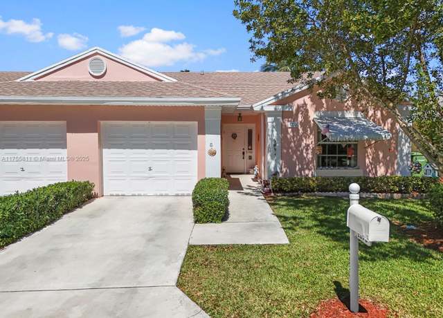 Property at 2275 SE 4th Ct, Homestead, FL 33033, 2 beds, 2 baths