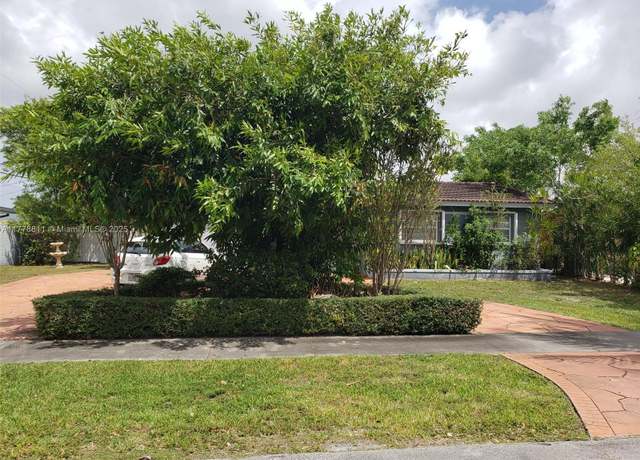 Property at 10041 SW 14th Ter, Miami, FL 33174, 4 beds, 2 baths