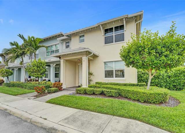 Property at 4810 Eucalyptus Dr #1, Hollywood, FL 33021, 3 beds, 2.5 baths