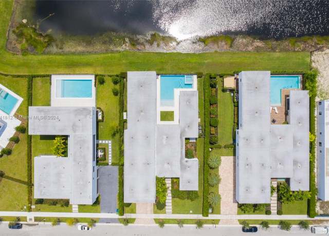 Property at 16768 Natures Way, Weston, FL 33326, 6 beds, 8.5 baths