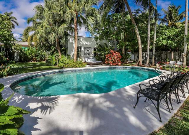 Property at 1329 Tyler St, Hollywood, FL 33019, 4 beds, 4 baths