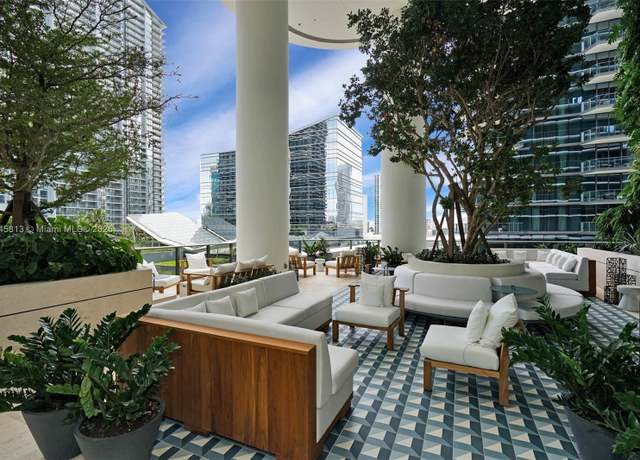 Property at 801 S Miami Ave #5010, Miami, FL 33130, 2 beds, 2 baths