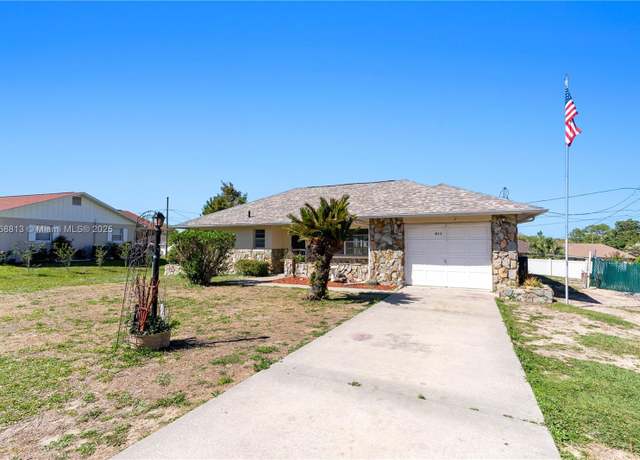Property at 911 W Catbrier Ln, Citrus Springs, FL 34465, 2 beds, 2 baths
