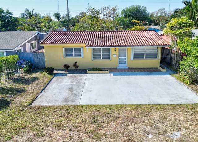 Property at 6288 SW 22nd Ct, Miramar, FL 33023, 2 beds, 1 bath