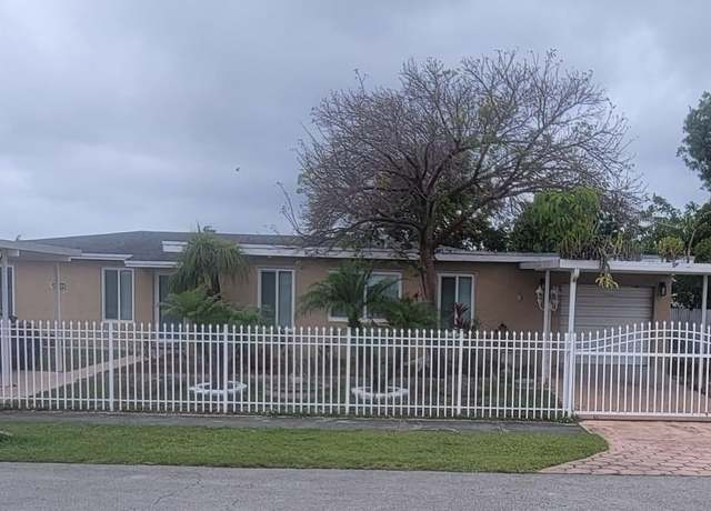 Property at 25320 SW 124th Pl, Homestead, FL 33032, 4 beds, 2 baths