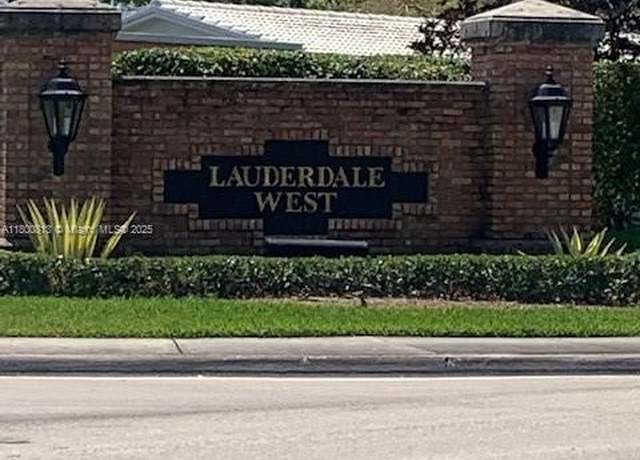Property at 1024 NW 90th Way, Plantation, FL 33322, 2 beds, 2 baths