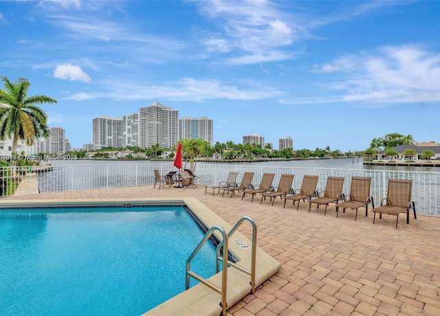 Property at 3161 S Ocean Dr #607, Hallandale Beach, FL 33009, 2 beds, 2 baths