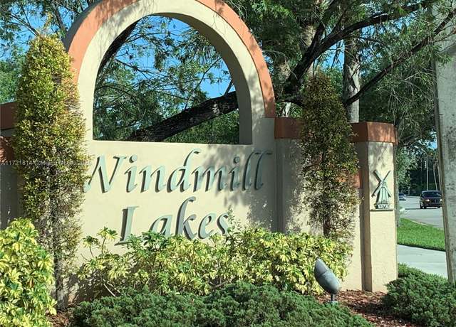 Property at 8710 SW 3rd St #104, Pembroke Pines, FL 33025, 2 beds, 2 baths