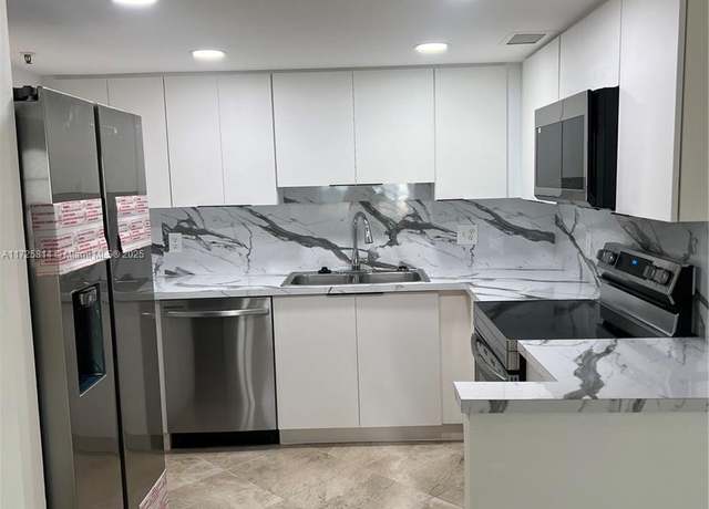 Property at 2339 Linton Ridge Cir Unit E9, Delray Beach, FL 33444, 2 beds, 2 baths