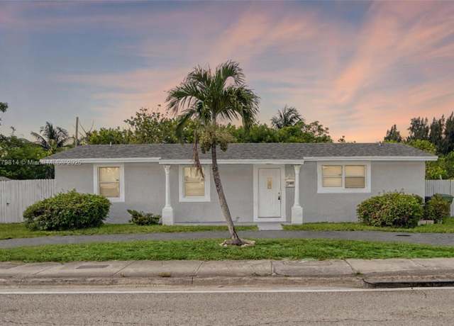 Property at 1402 NW 19th St, Fort Lauderdale, FL 33311, 4 beds, 3 baths