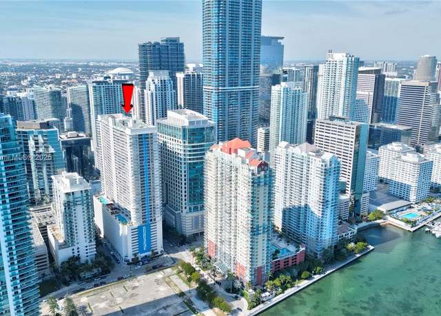 Property at 1200 Brickell Bay Dr #3902, Miami, FL 33131, 3 beds, 2 baths