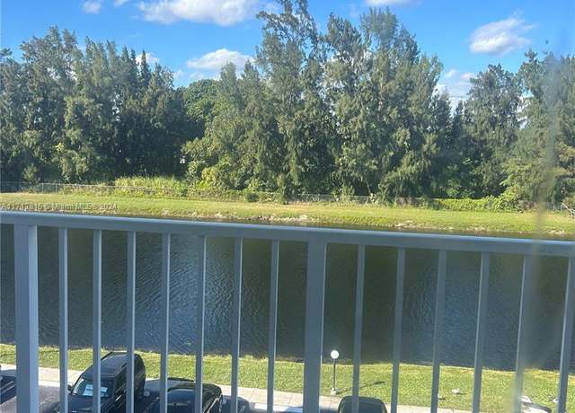 Property at 16465 NE 22nd Ave #405, North Miami Beach, FL 33160, 1 bed, 1 bath