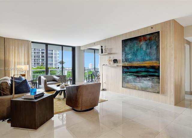 Property at 4000 Island Blvd #803, Aventura, FL 33160, 2 beds, 2 baths