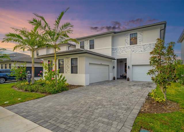 Property at 17565 SW 46th St, Miramar, FL 33029, 5 beds, 4.5 baths